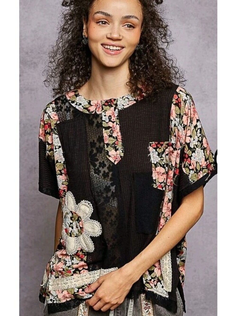 POL Black Flowers Lace Crochet Top Lace Floral Henley Boho Sz L